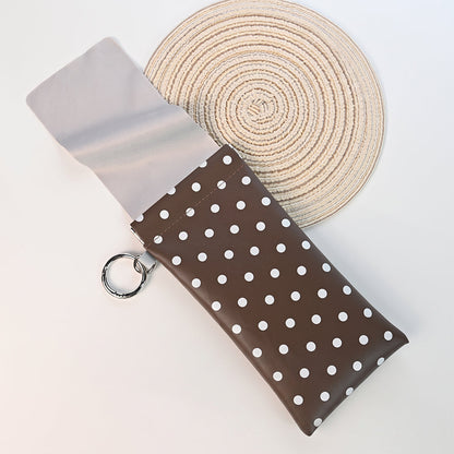 TYIIPLUS™ Minimalist PU Leather Eyeglasses Pouch – Portable Sunglasses Case with Built-In Cleaning Cloth & Key Ring