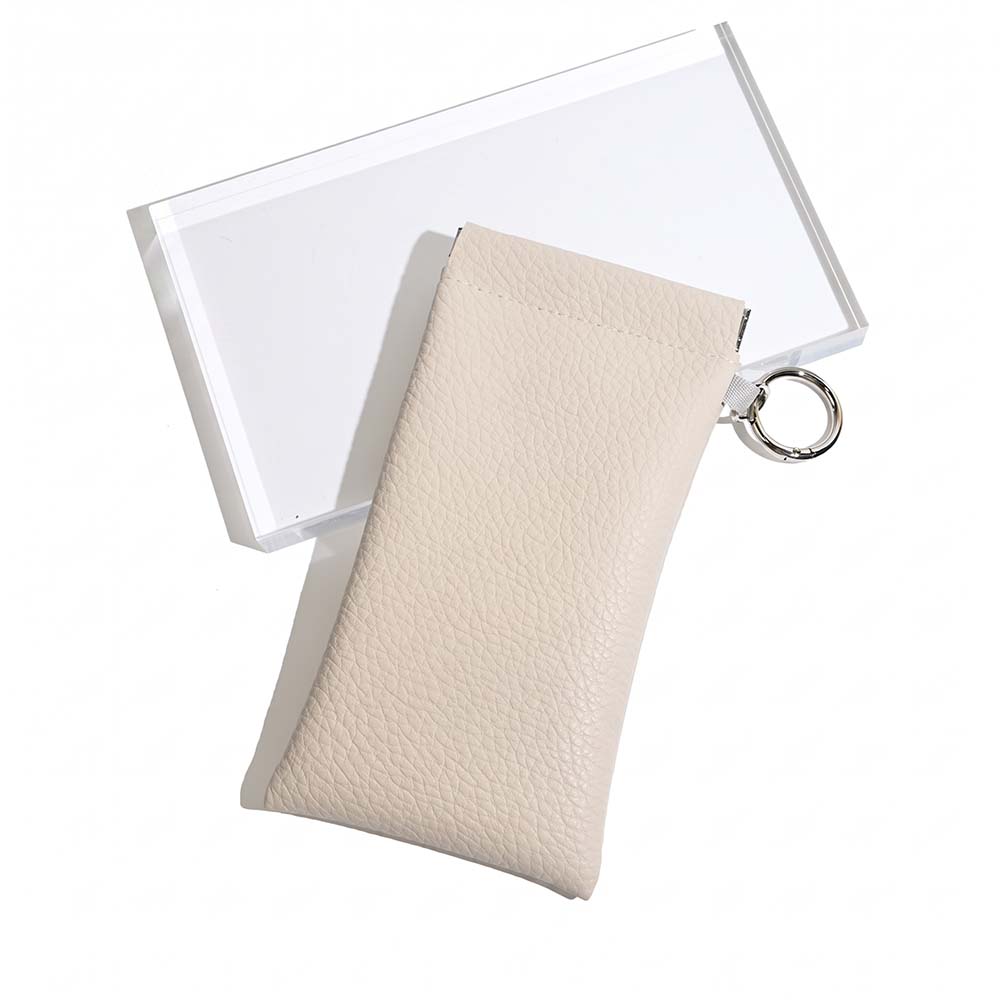 TYIIPLUS™ Minimalist PU Leather Eyeglasses Pouch – Portable Sunglasses Case with Built-In Cleaning Cloth & Key Ring
