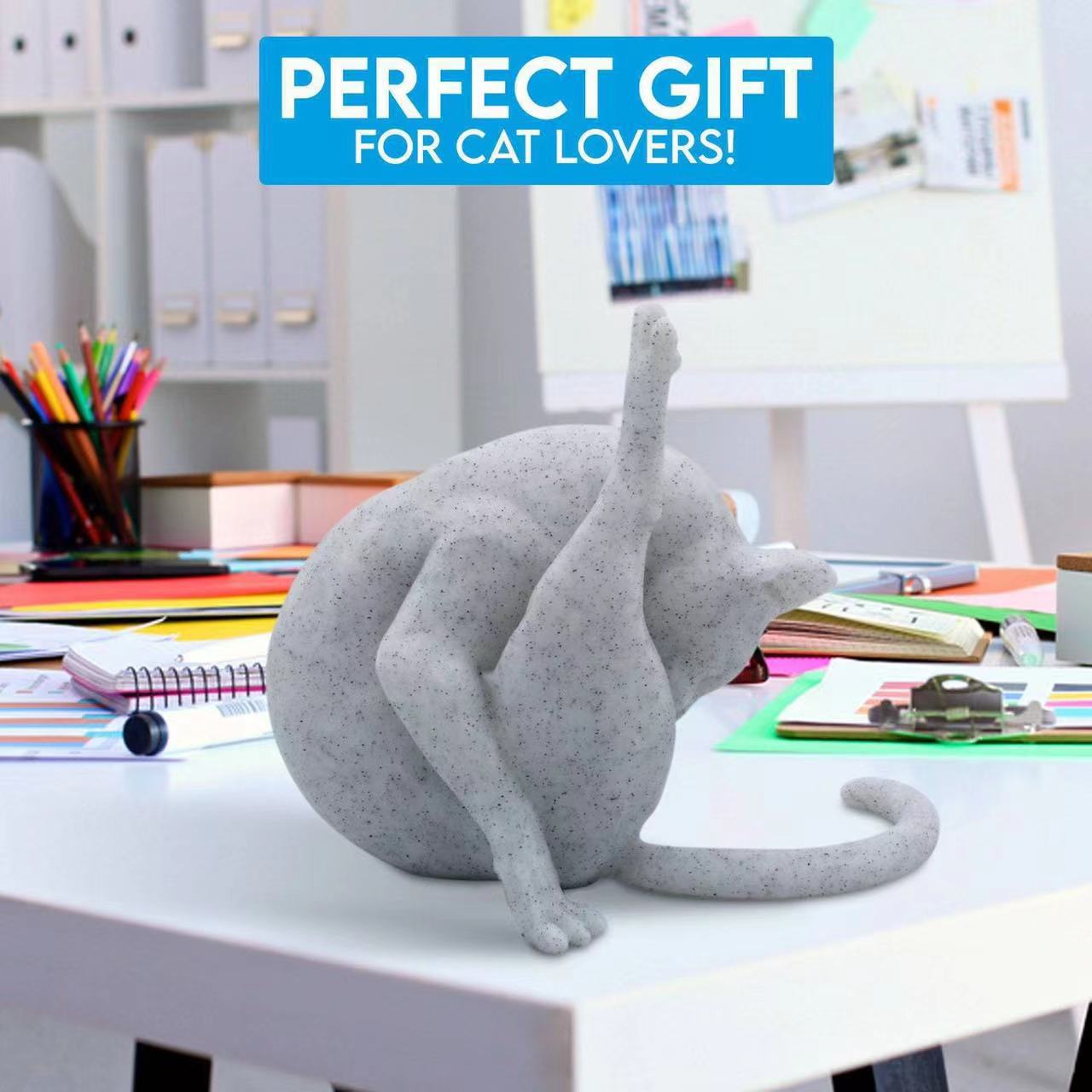 😹 Funny Licking Butt Cat Figurine