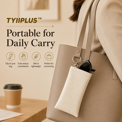 TYIIPLUS™ Minimalist PU Leather Eyeglasses Pouch – Portable Sunglasses Case with Built-In Cleaning Cloth & Key Ring