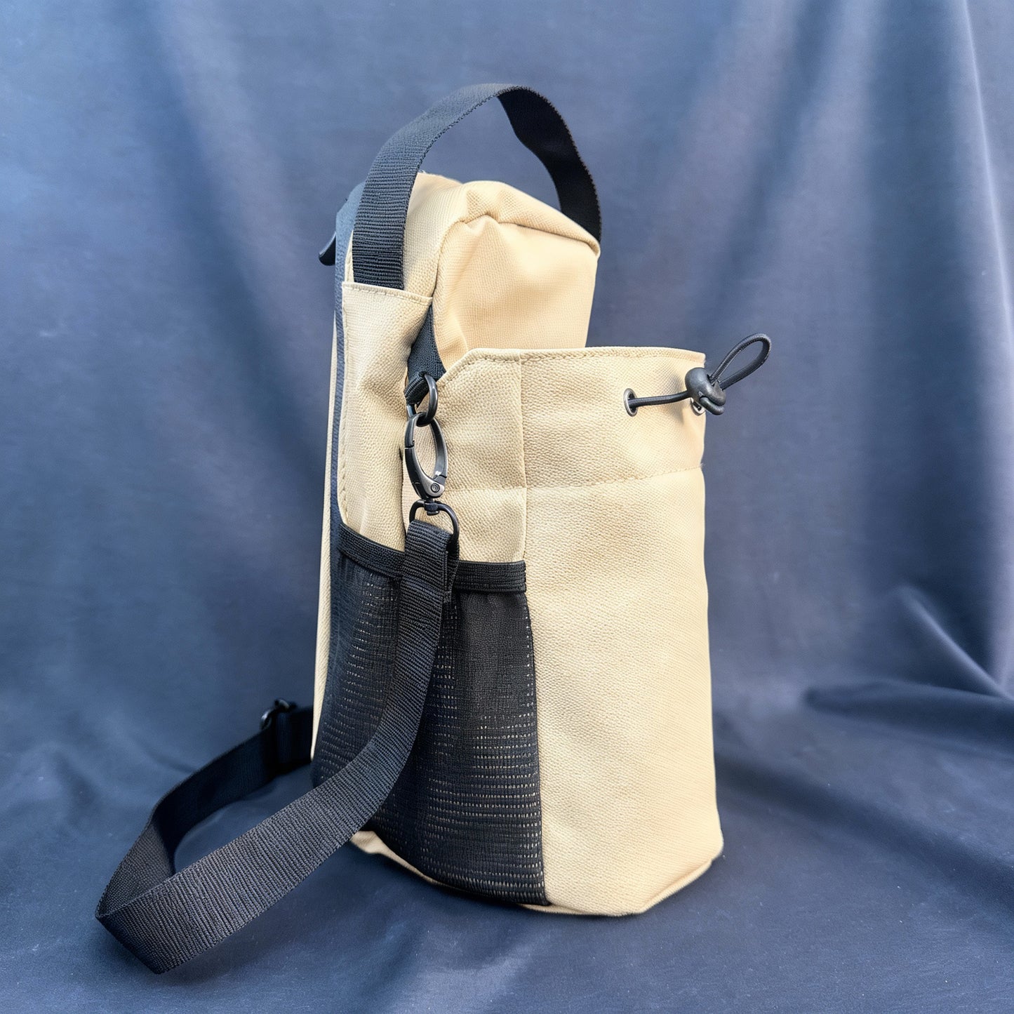 TYIIPLUS™ Magnetic Crossbody Bottle Bag