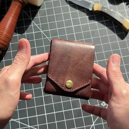 Tyiiplus™ Vintage Leather Wallet with Pen Slot
