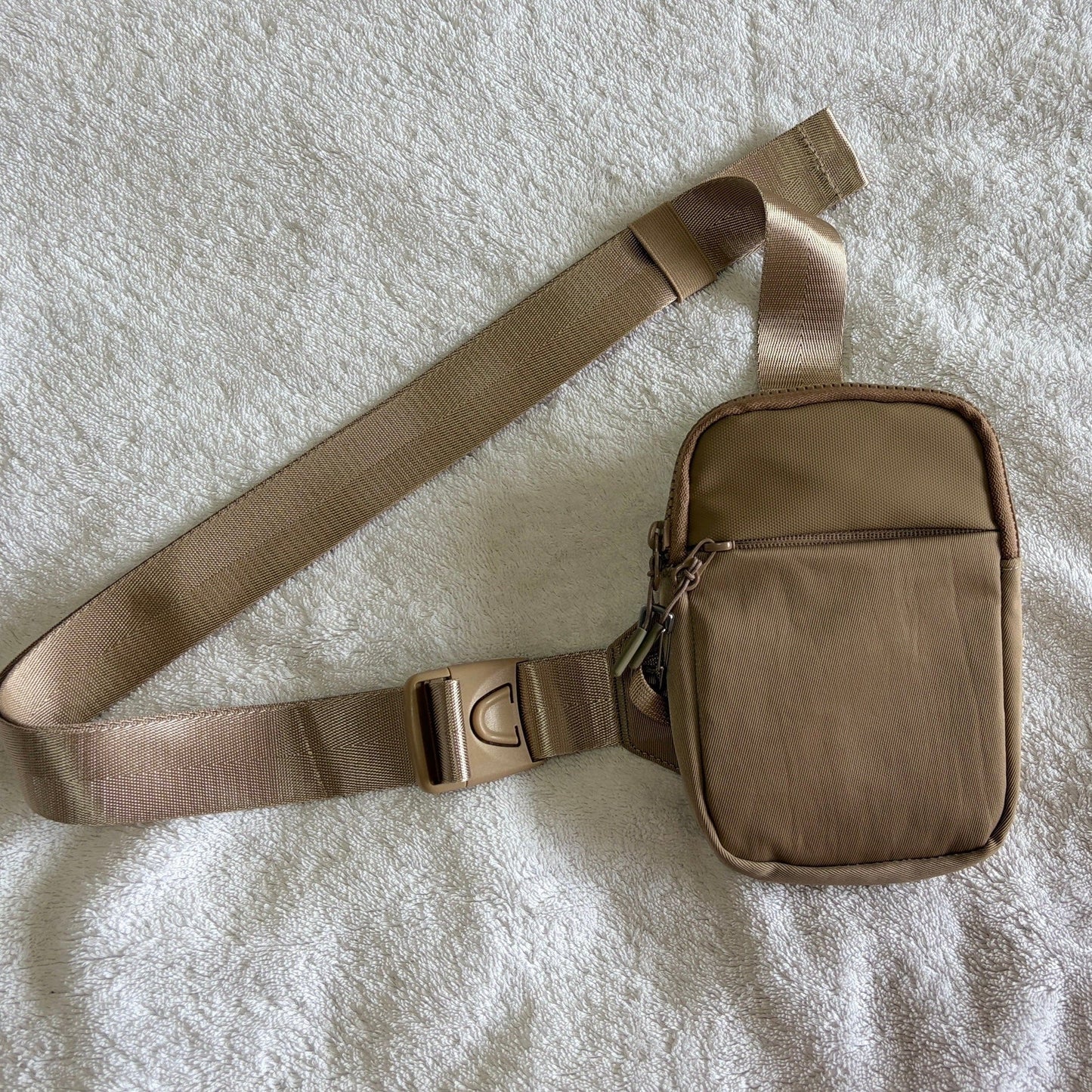 TYIIPLUS™ Anti-Theft Everyday Sling Bag – Lightweight Crossbody Travel Pack