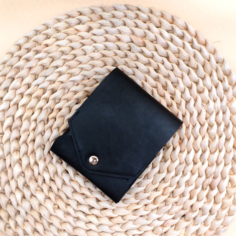 Tyiiplus™ Vintage Leather Wallet with Pen Slot