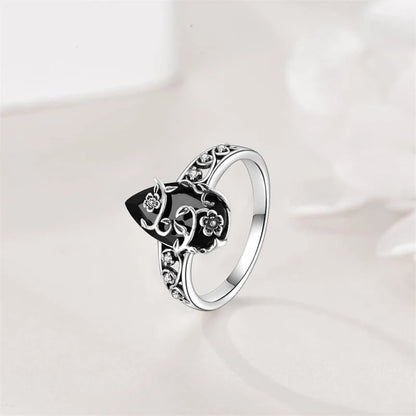 🌼 925 Silver Vintage Floral Black Gemstone Ring – Timeless Boho Elegance💍